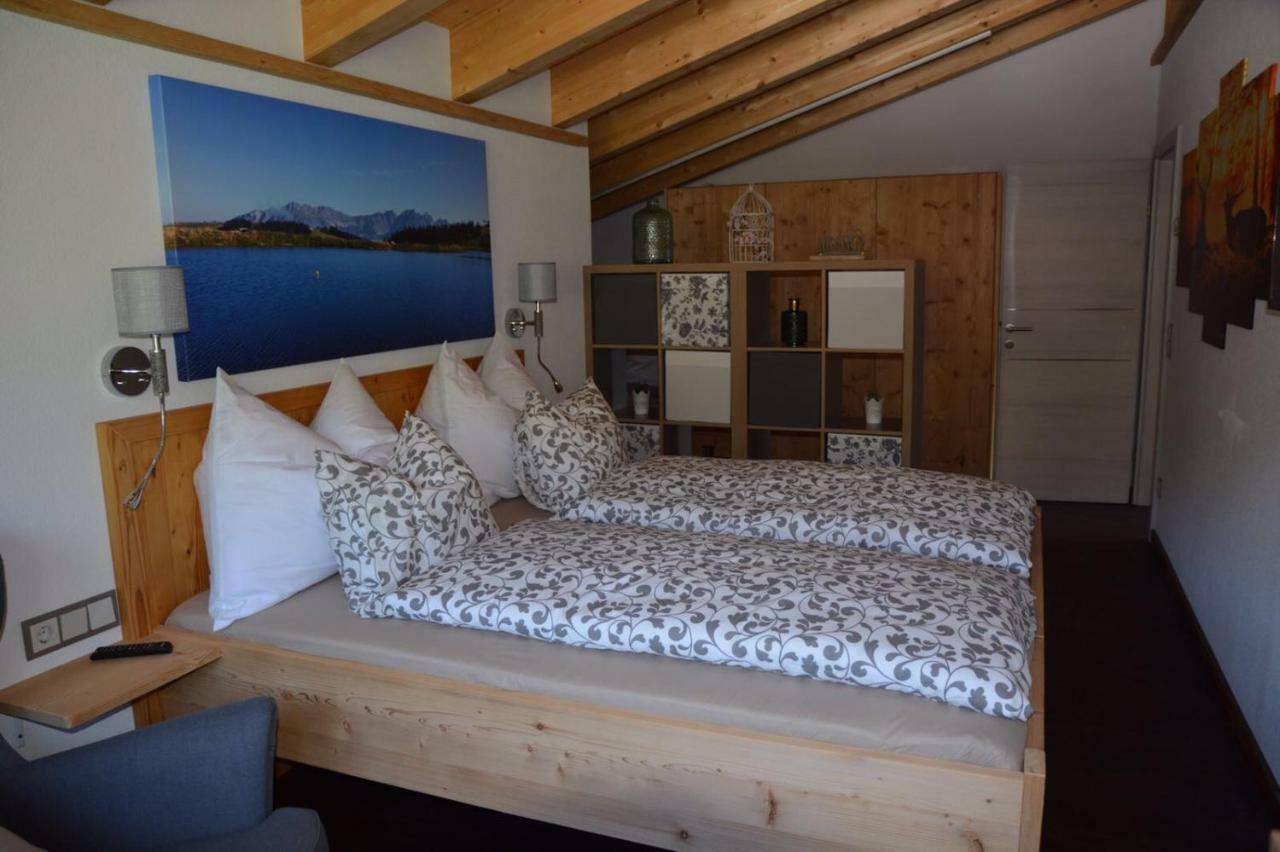 Chalet Christine Brixen im Thale Exteriör bild